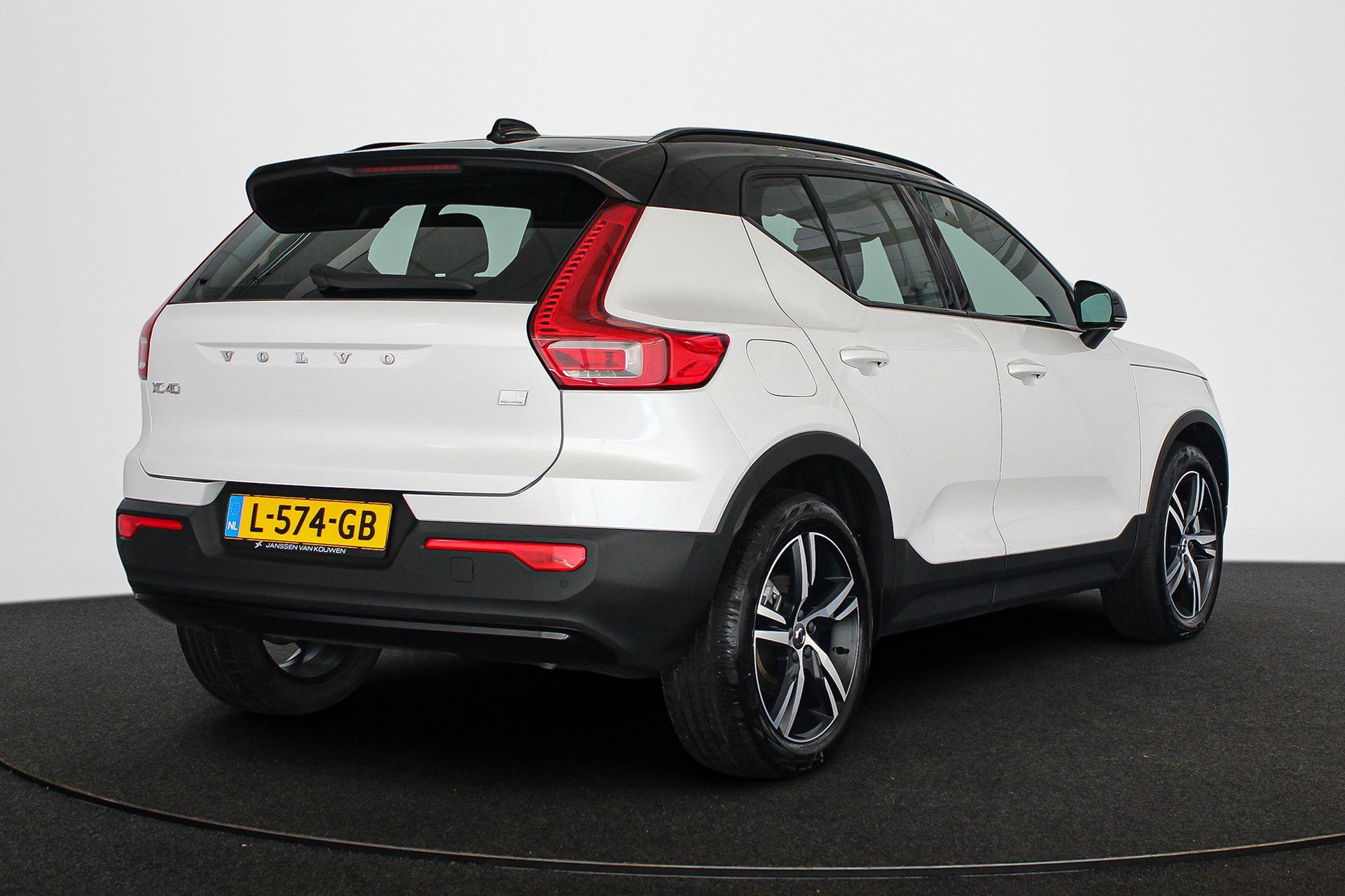 Volvo XC40 1.5 T5 Recharge R-Design - Afbeelding 3
