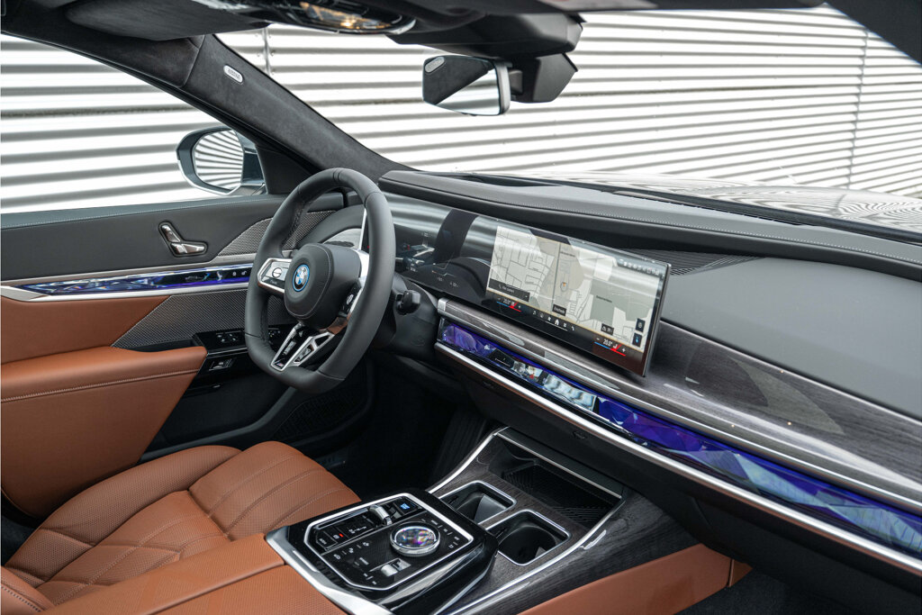 BMW i7 9