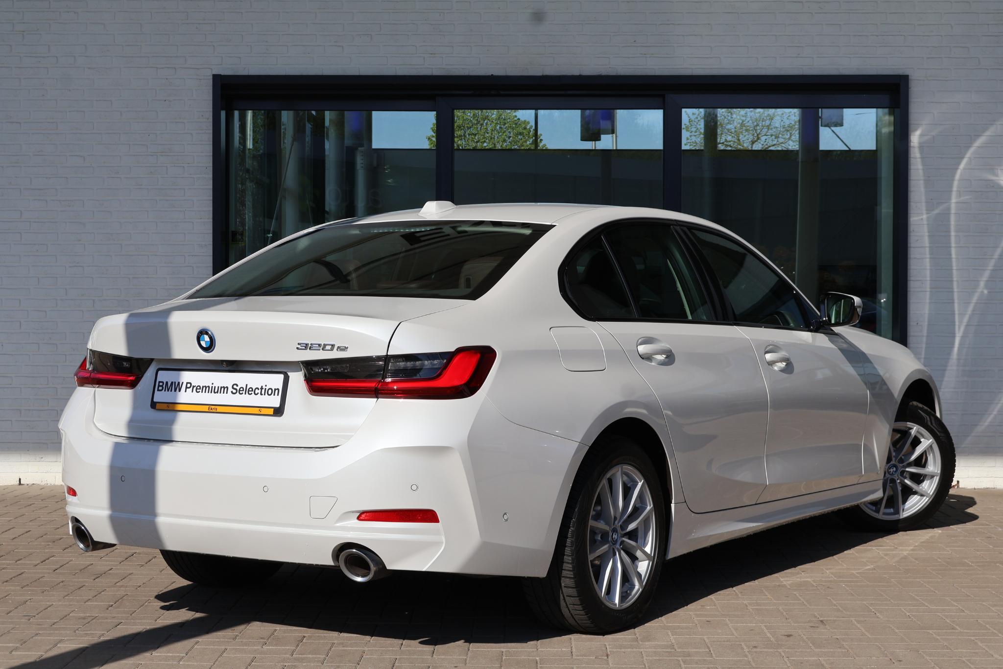 BMW 3 Serie Sedan 320e - Afbeelding 2