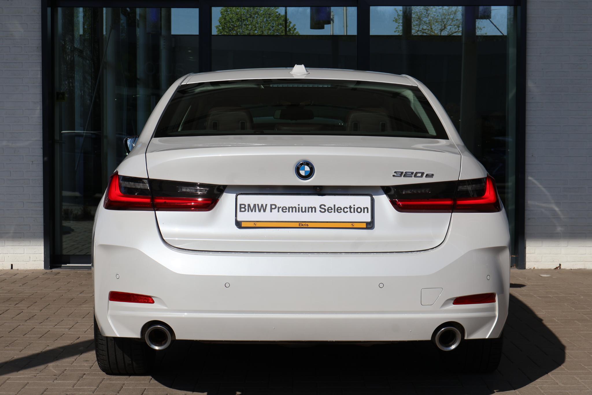 BMW 3 Serie Sedan 320e - Afbeelding 4