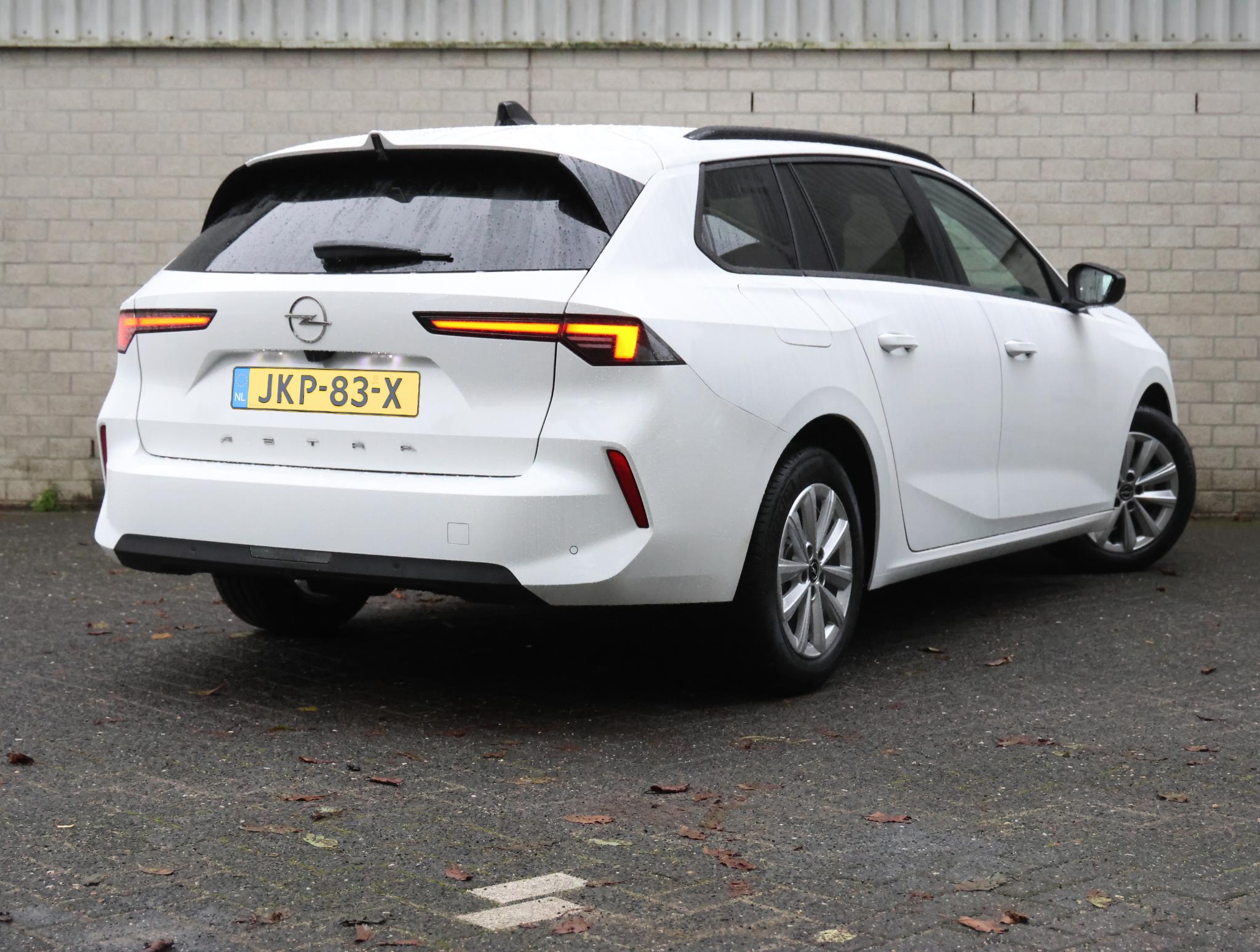 Opel Astra Sports Tourer 1.2 110PK Turbo Business Edition - Afbeelding 3