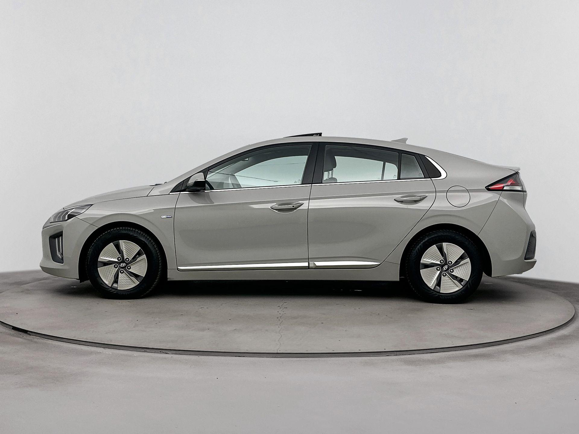 Hyundai IONIQ 1.6 GDi Premium - Plus - Afbeelding 4