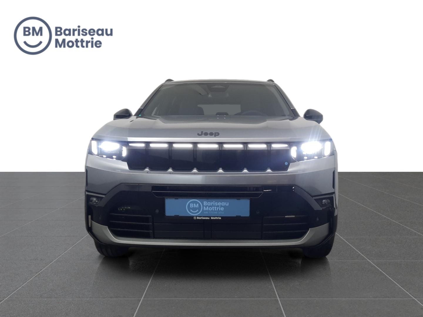 Jeep Compass Summit - Image 2