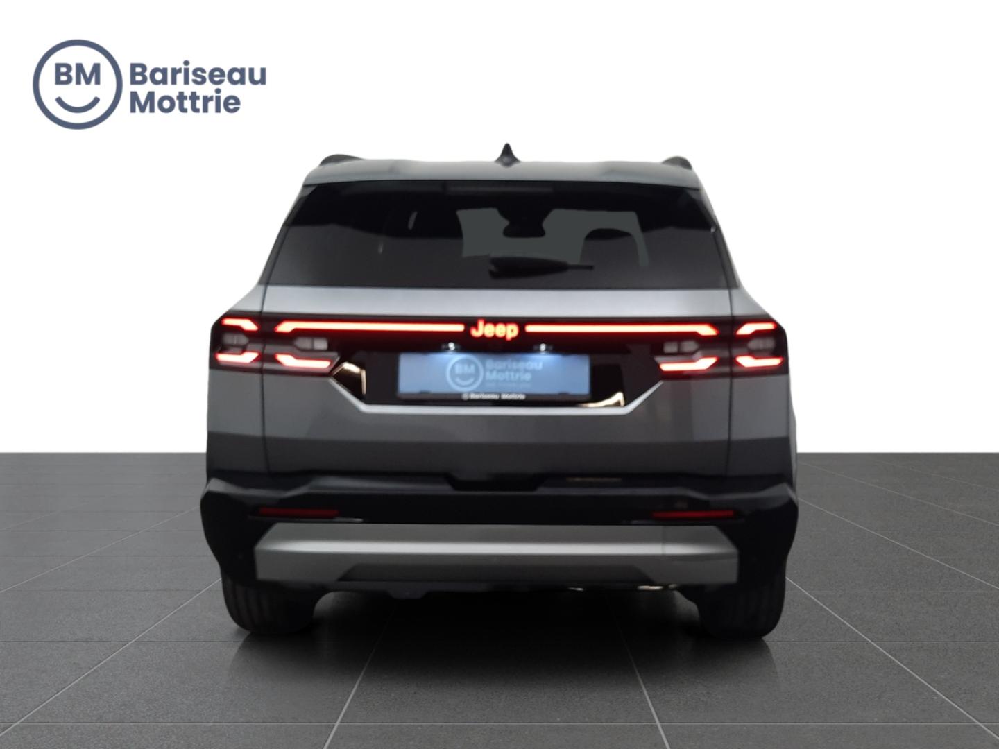 Jeep Compass Summit - Image 5