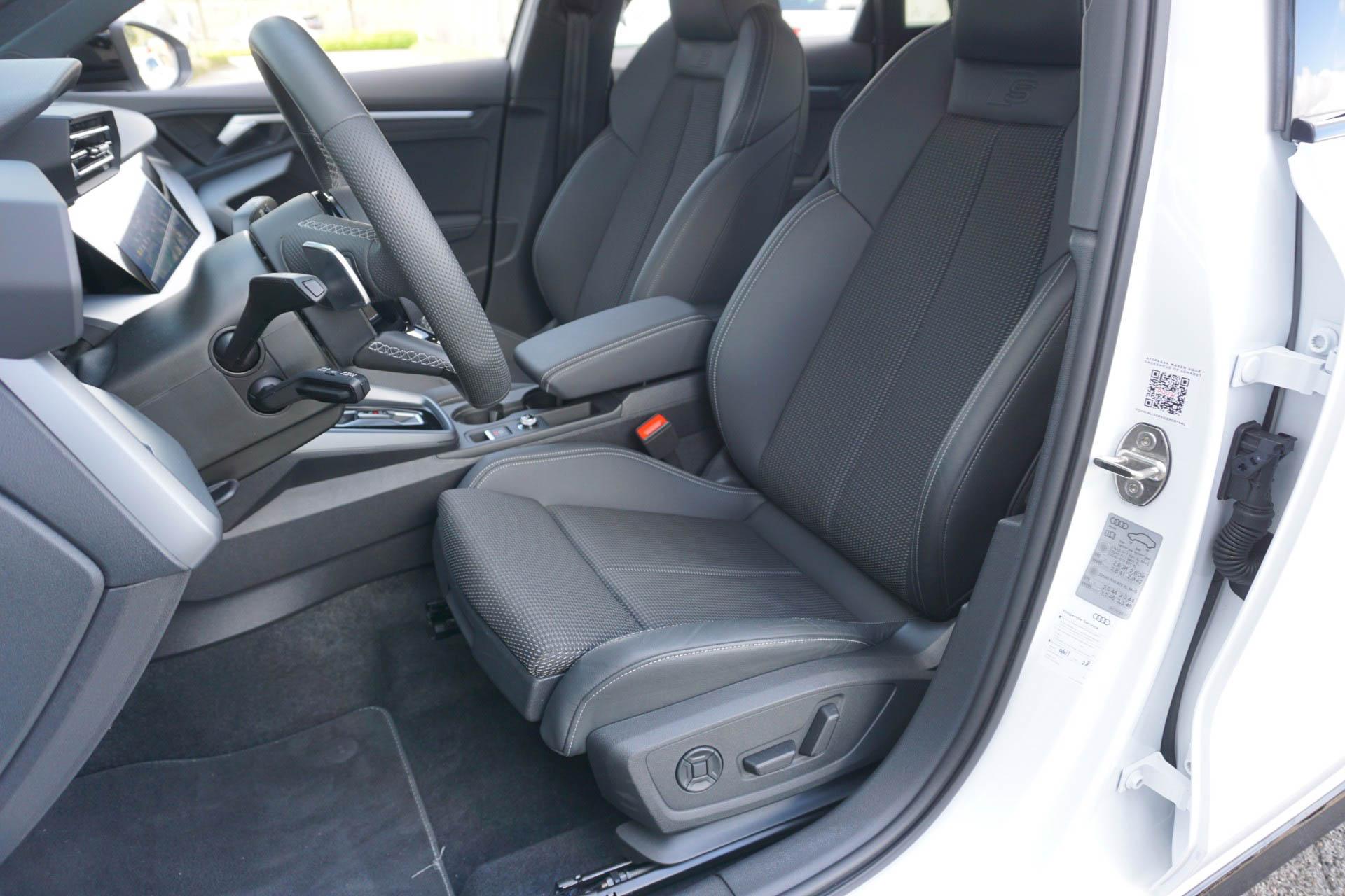 Audi A3 Sportback 45 TFSIe 272pk S Edition Competition - Afbeelding 3