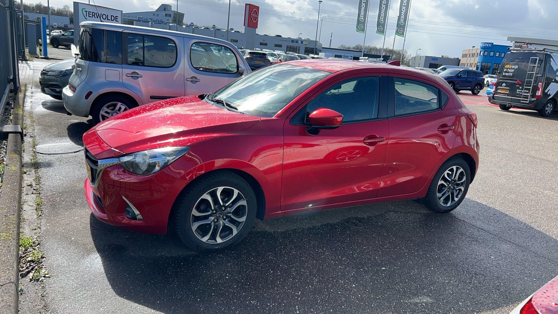 Mazda 2 1.5 Skyactiv-G Dynamic+ - Afbeelding 2