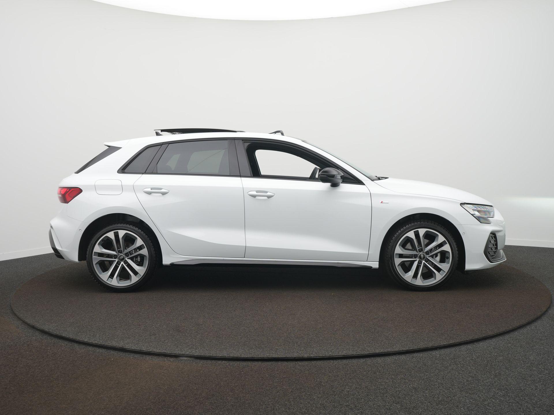 Audi A3 Sportback 40 TFSI e S edition - Afbeelding 4