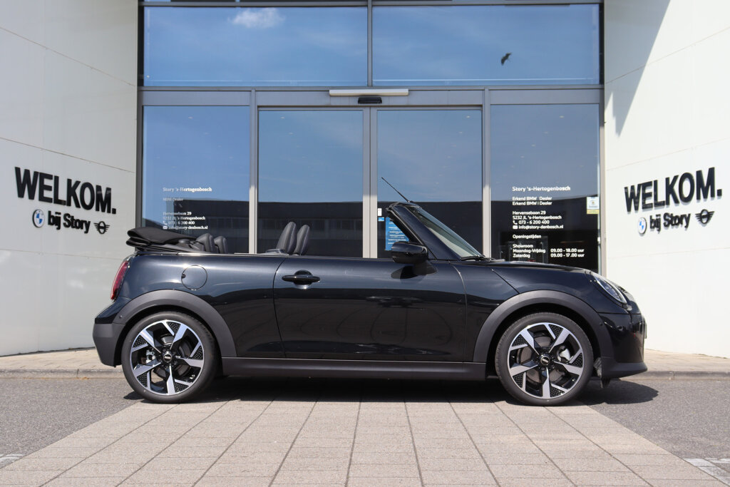 MINI Cooper Cabrio 9