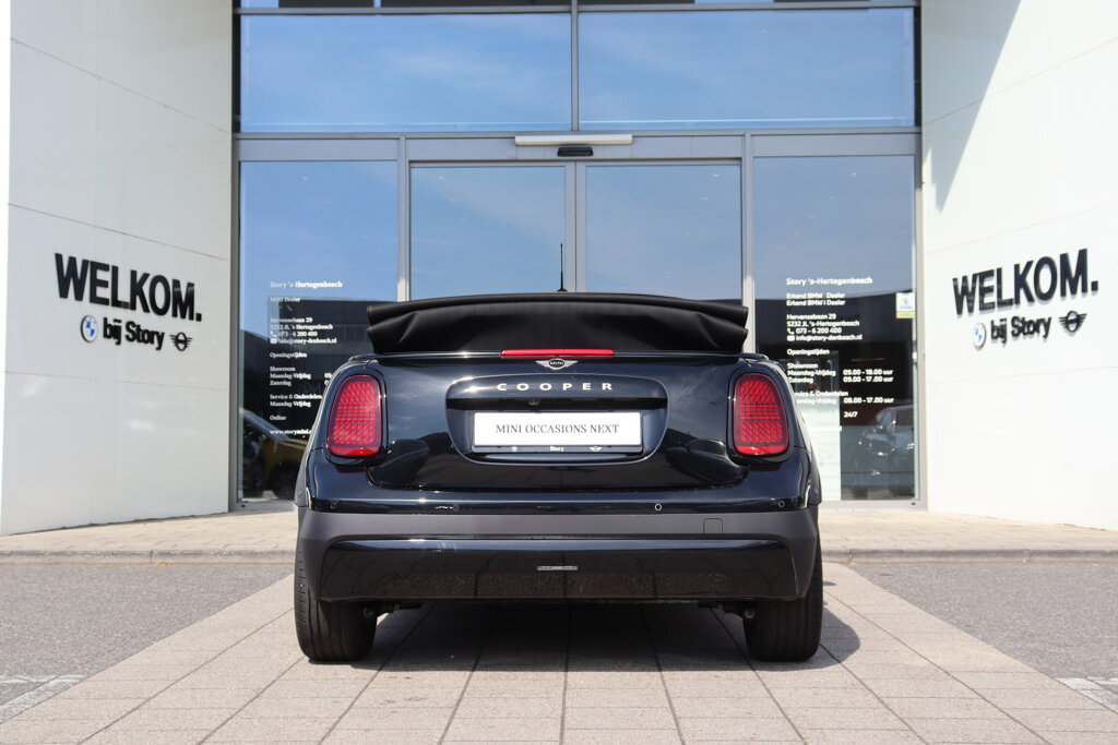 MINI Cooper Cabrio 10