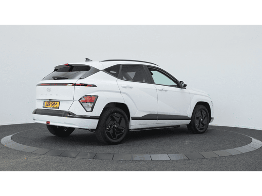 Hyundai Kona Electric 64,8 kWh Pure Edition | DEMO | Stoelverwarming |