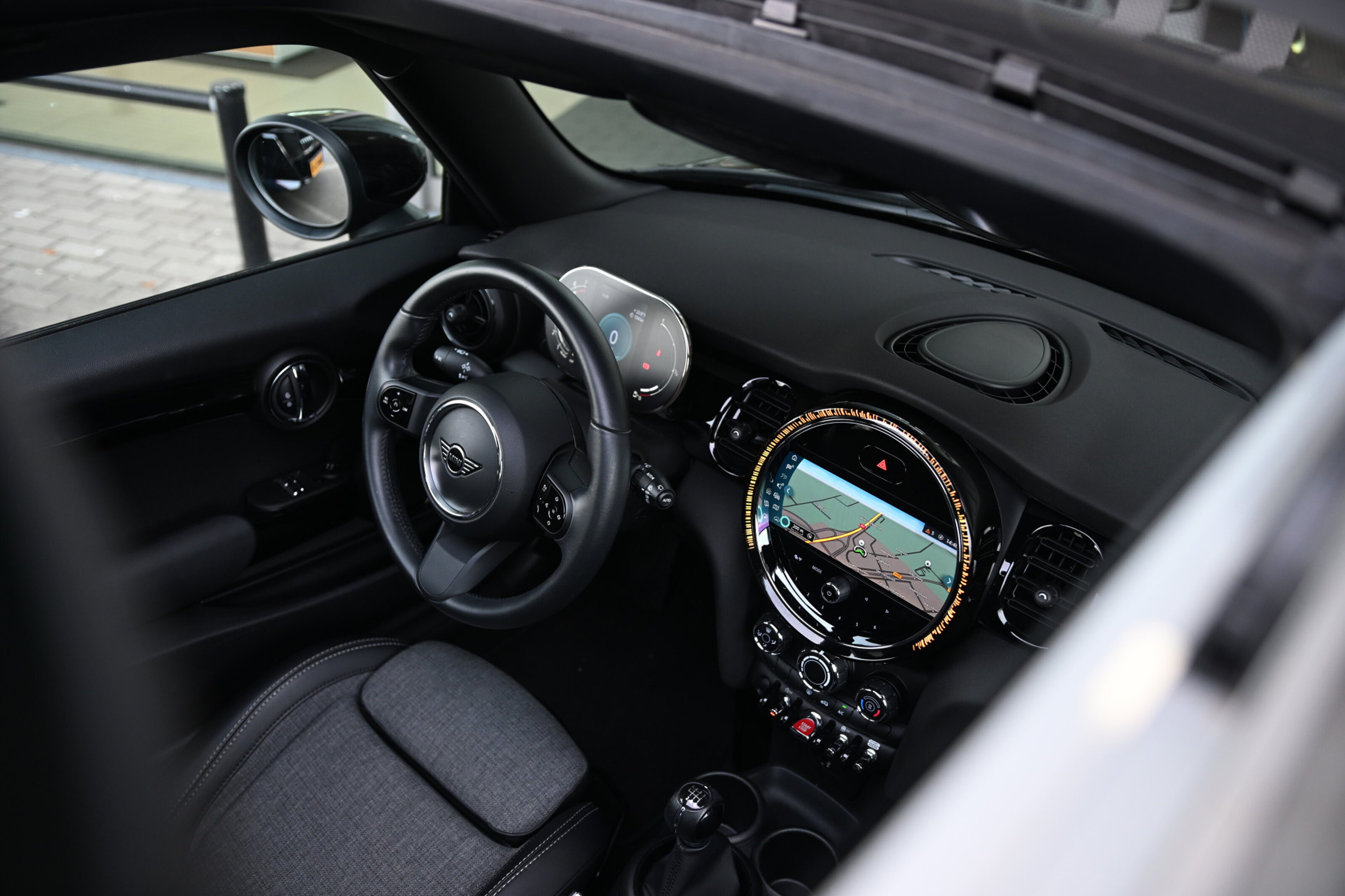 MINI One Hatchback Classic