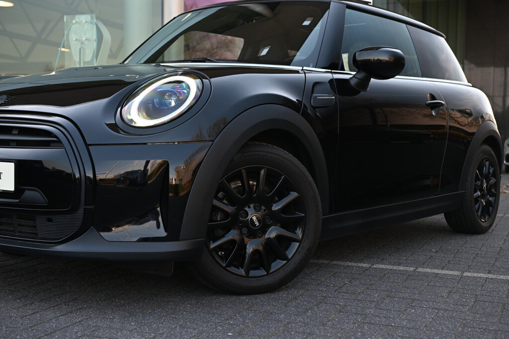 MINI One 19