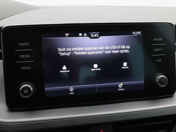 Apple Carplay/Android Auto