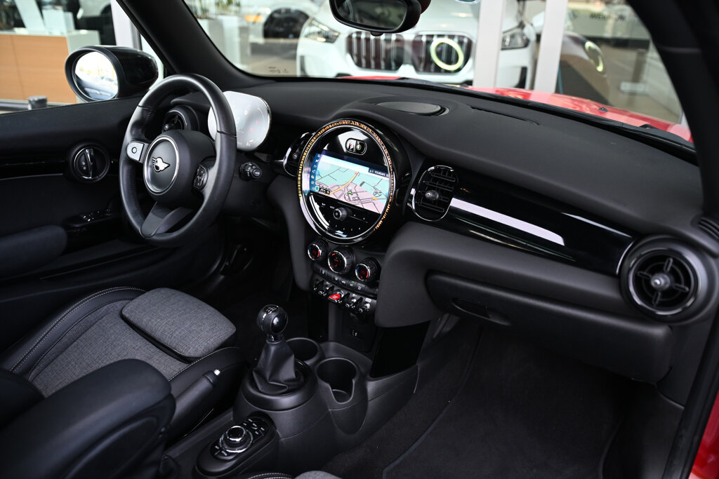 MINI Cooper 4