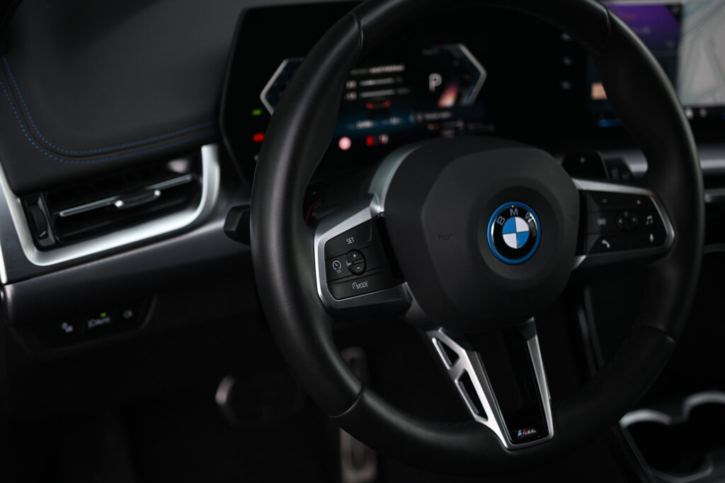 BMW X1 16