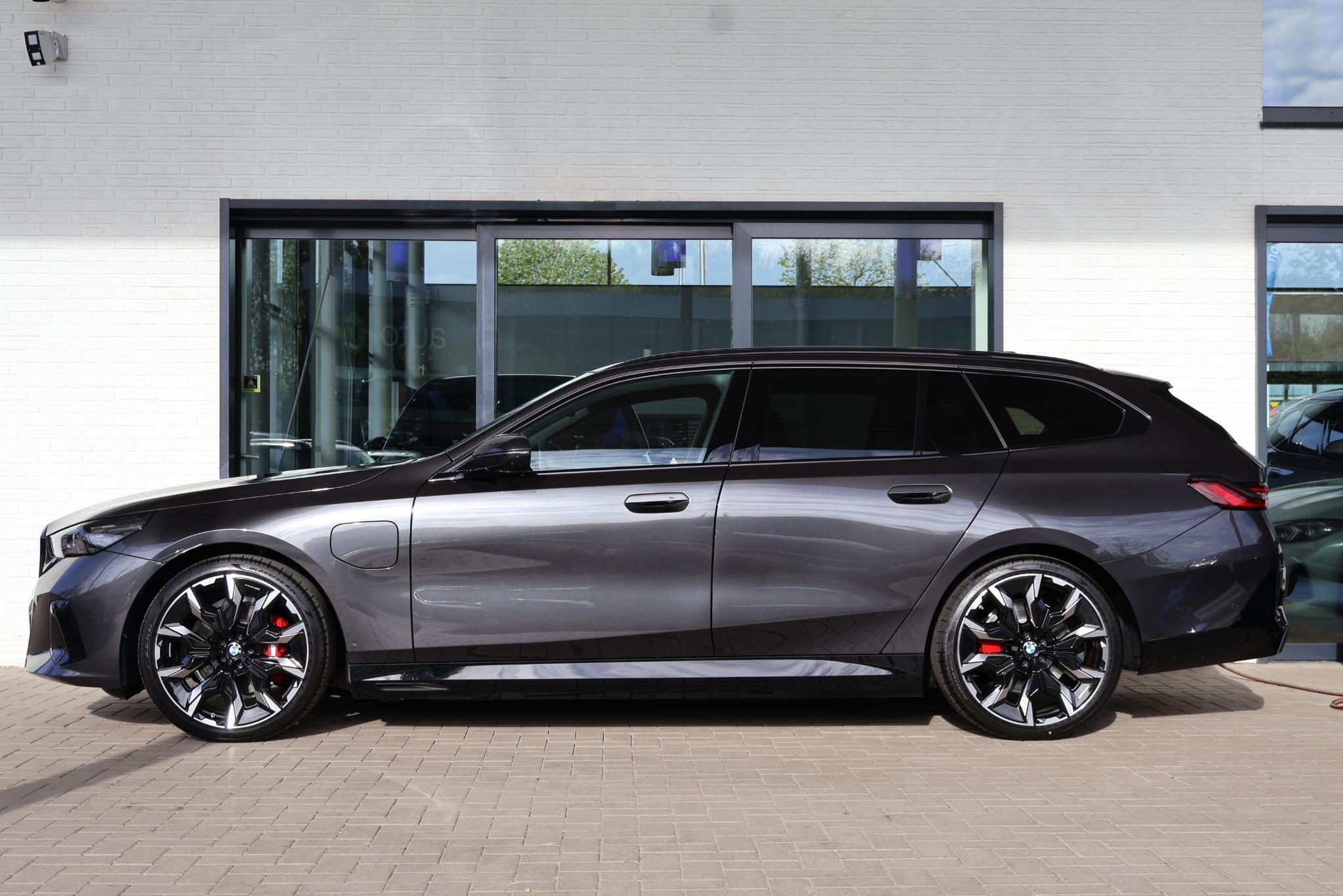 BMW 5 Serie Touring 530e - Afbeelding 5