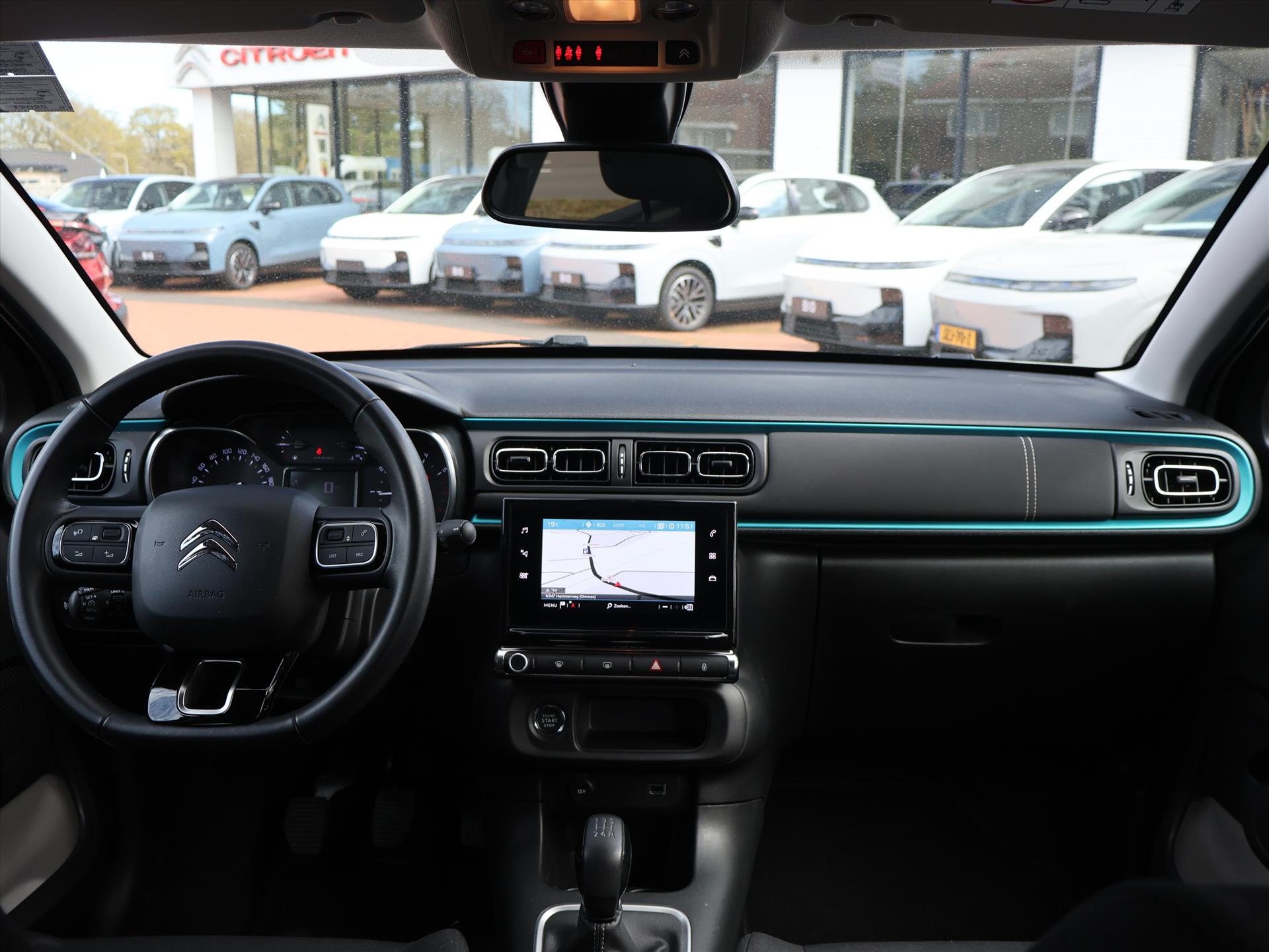 Citroën C3 PureTech 83PK S&S Shine, Rijklaarprijs | Trekhaak afn. | Navigatie | DAB+ | Achteruitrijcamera | Parkeersensoren v + a - Afbeelding 5