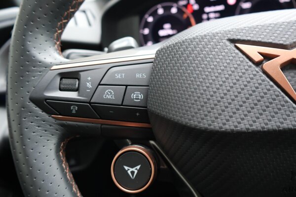 cruise control adaptief met Stop&Go en stuurhulp