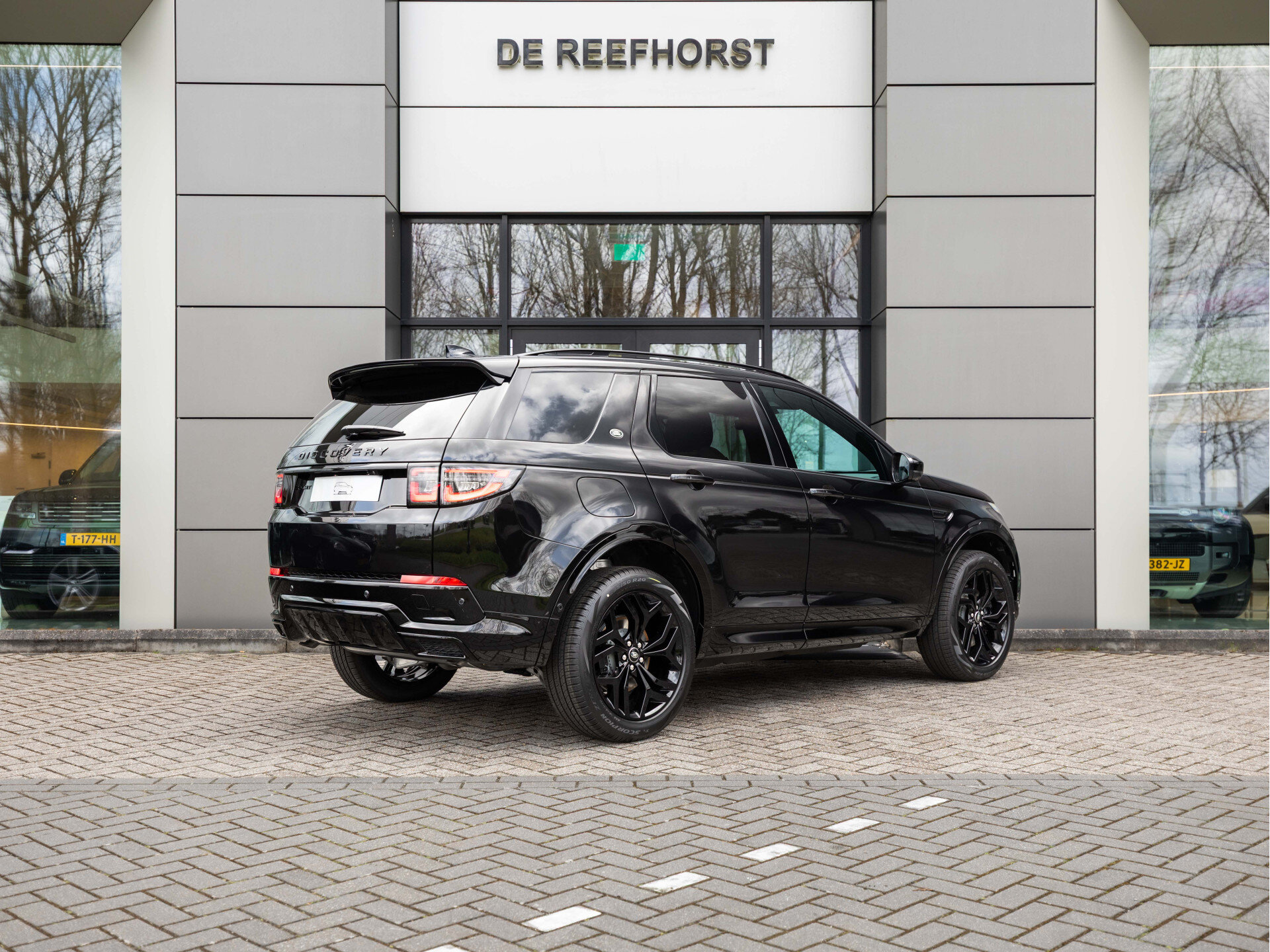 Land Rover Discovery Sport 1.5 P270e PHEV Business Landmark Edition - Afbeelding 2