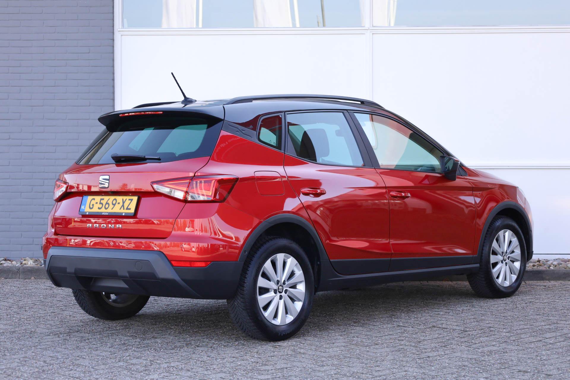 SEAT Arona 1.0 TSI 95pk Style Business Intense - Afbeelding 2