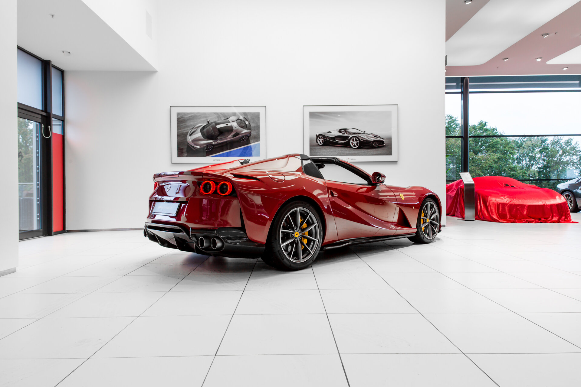 Ferrari 812 GTS ~Ferrari Munsterhuis~ - Afbeelding 3