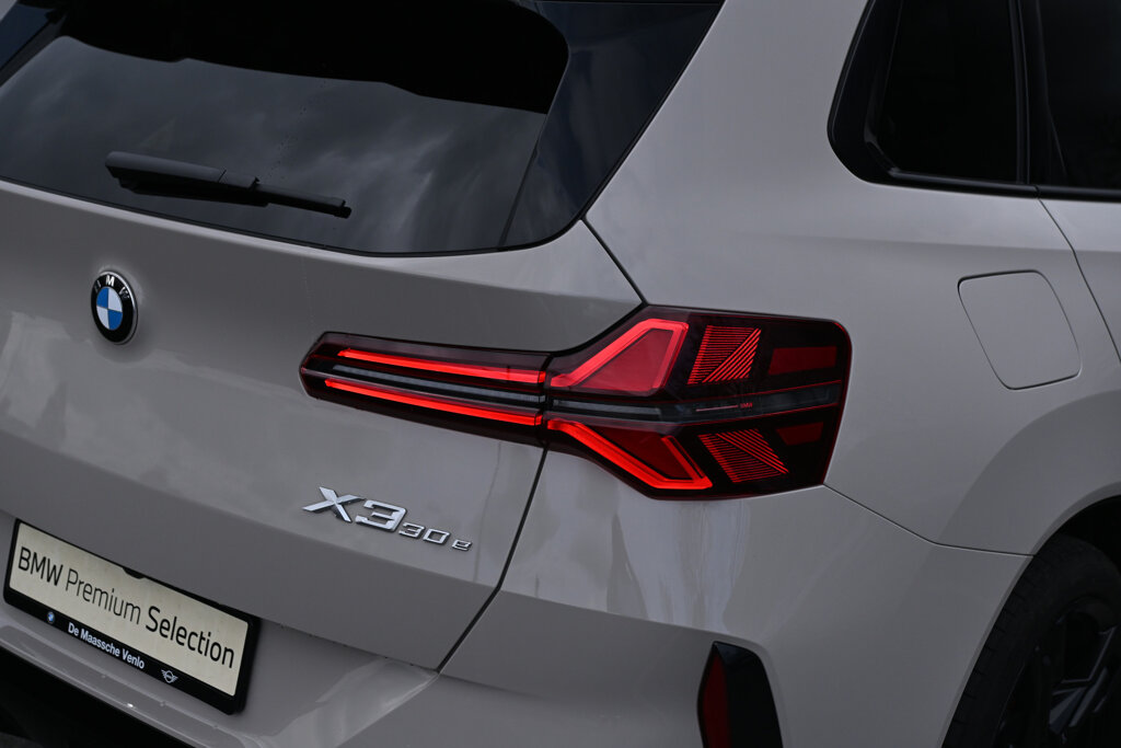 BMW X3 13