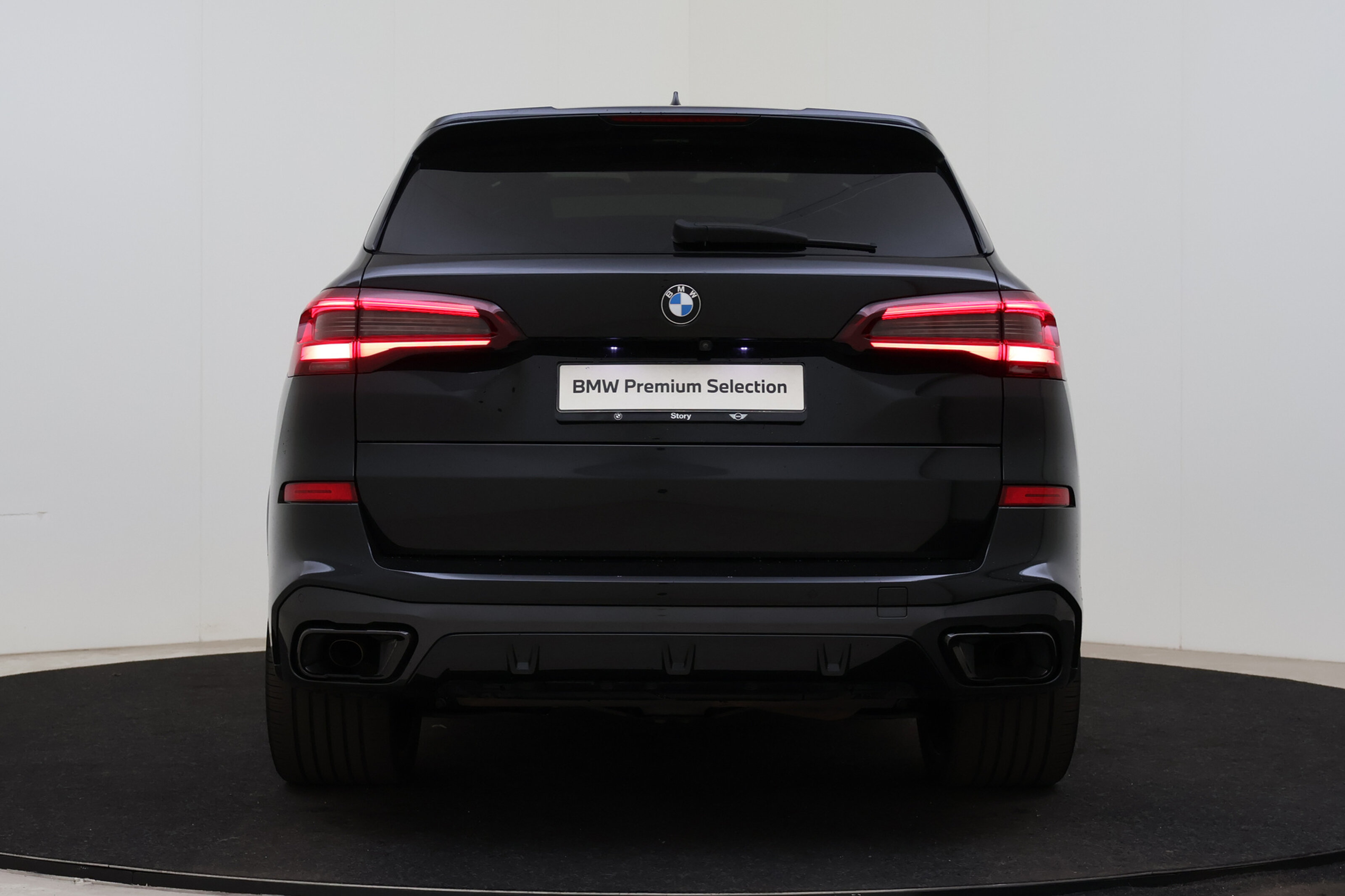 BMW X5 xDrive45e High Executive M Sport Automaat