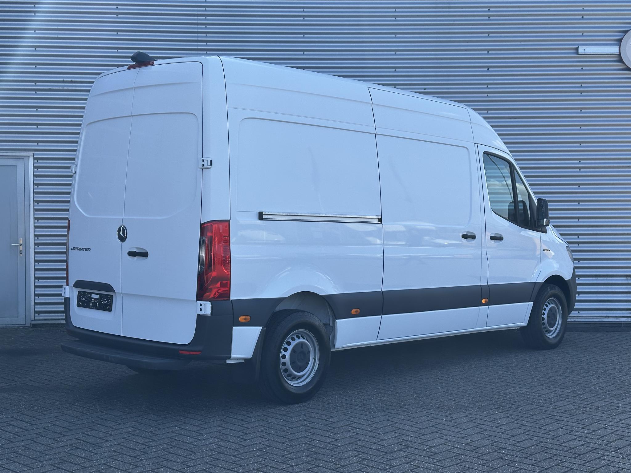 Mercedes-Benz eSprinter L2H2 Snelladen Camera 2x Schuifdeur - Afbeelding 2