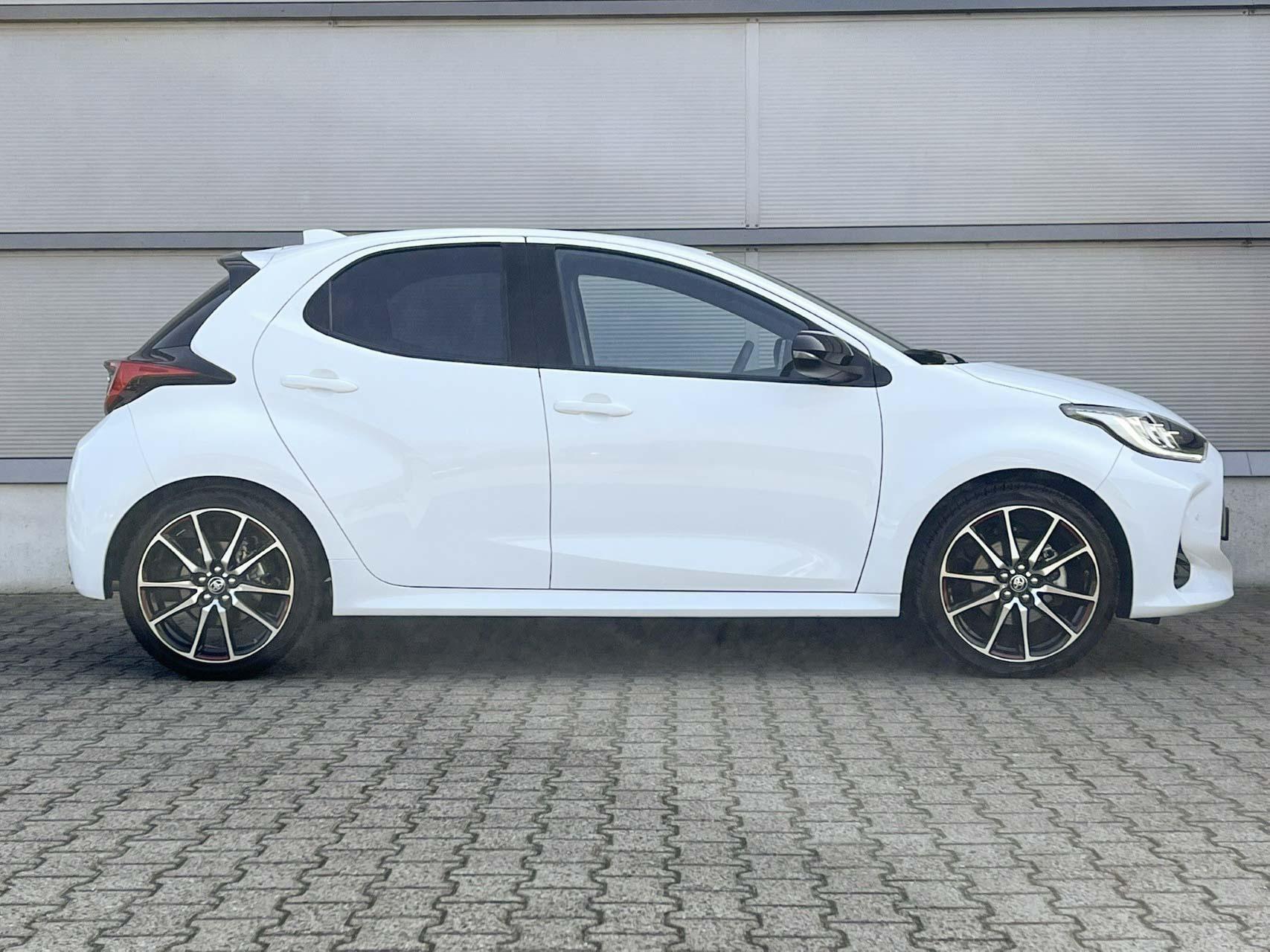 Toyota Yaris 1.5 Hybrid 115pk AUT GR Sport - Afbeelding 3