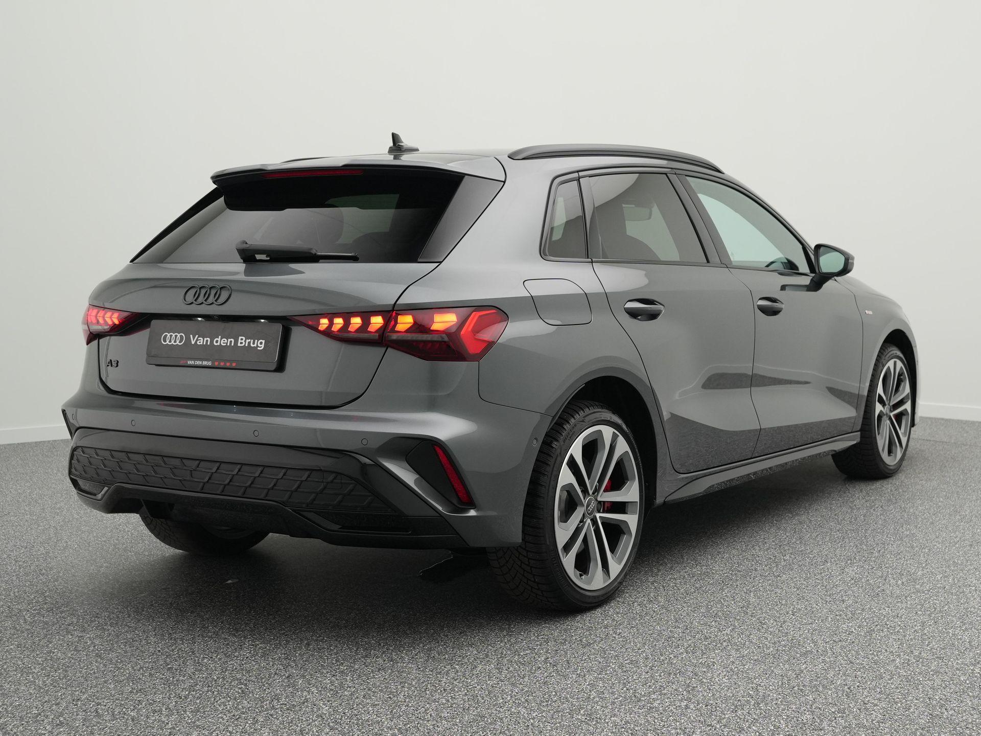 Audi A3 Sportback S-Line 45 TFSI e 272 PK - Afbeelding 3