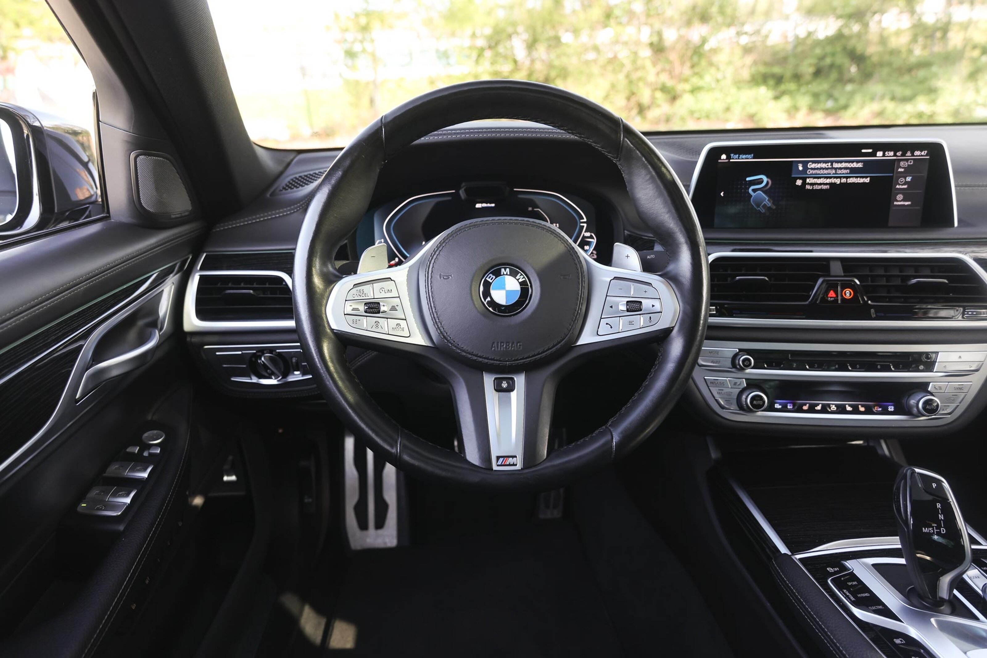 BMW 7 Serie 745e High Executive M Sport Automaat