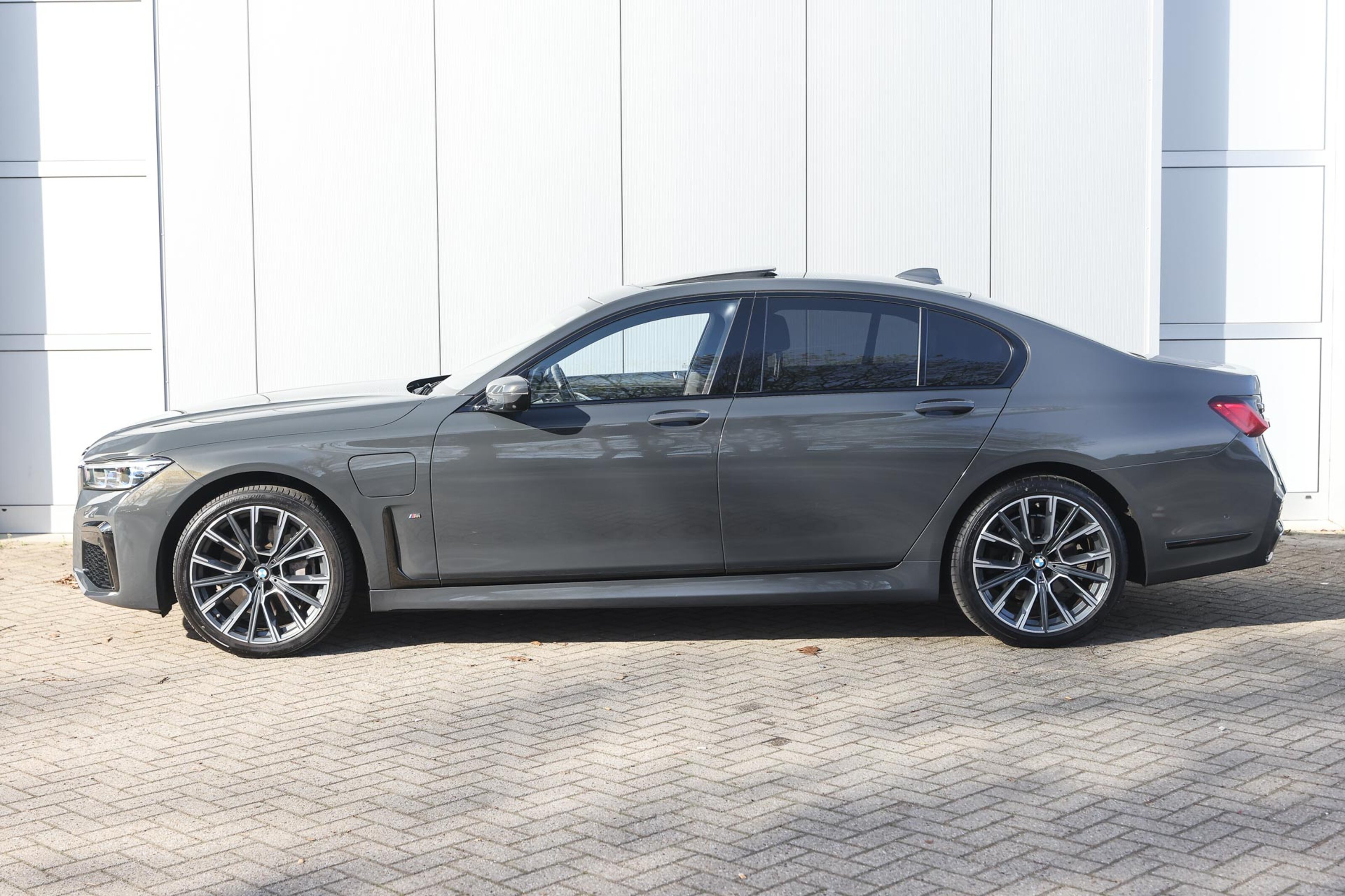 BMW 7 Serie 8
