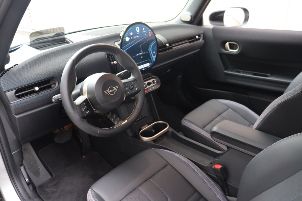 MINI Cooper Cabrio 13