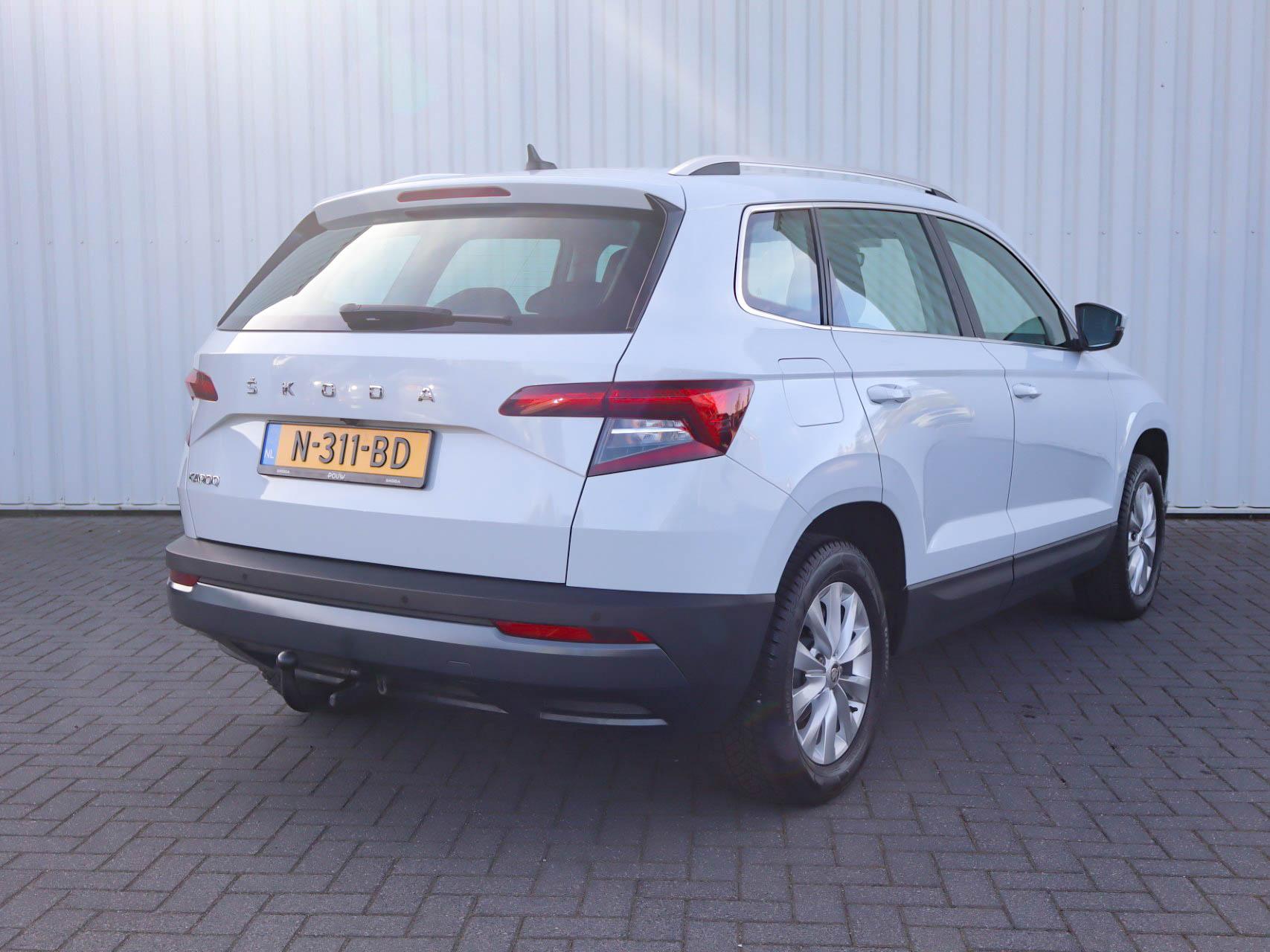 Skoda Karoq 1.5 TSI 150pk ACT Business Edition - Afbeelding 2