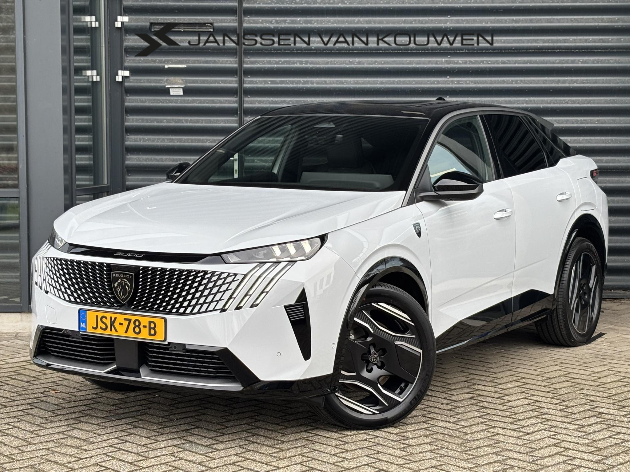 Peugeot e-3008 GT Avantage 210 73 kWh