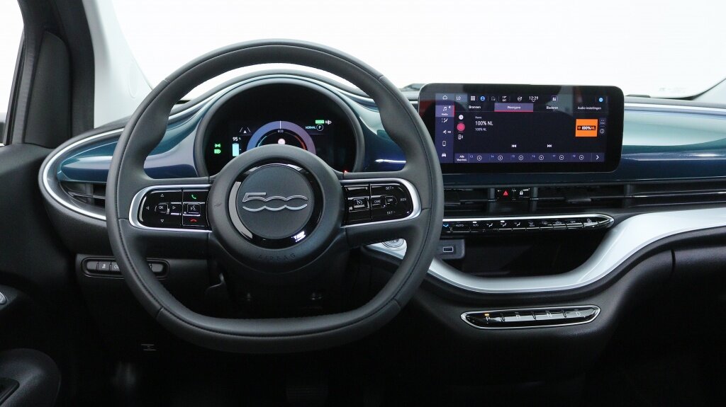 Fiat 500 Icon 42 kWh | Navigatie | Airco | Carplay | - Afbeelding 3