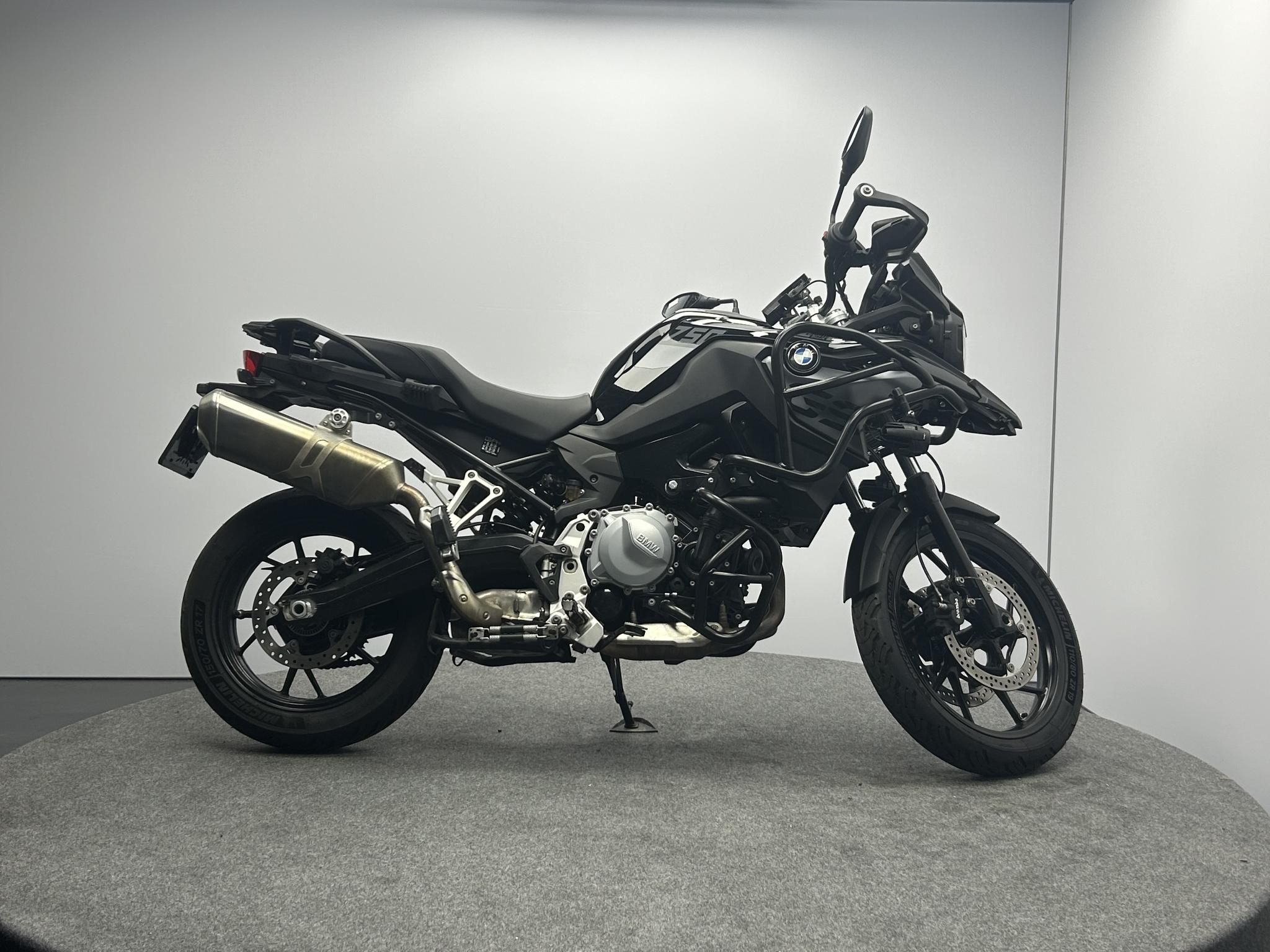 BMW F 750 GS Triple Black - Afbeelding 2