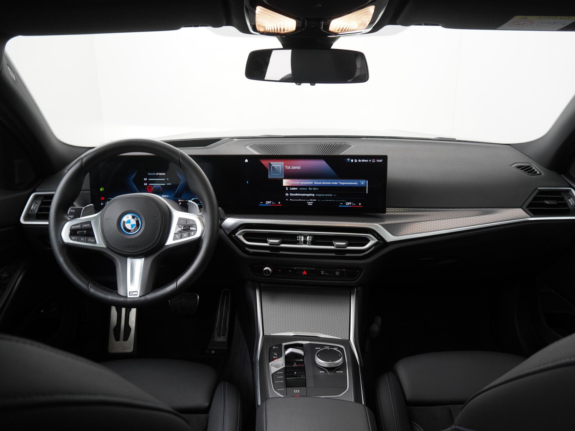 BMW 3-serie Touring 330e xDrive - Afbeelding 5