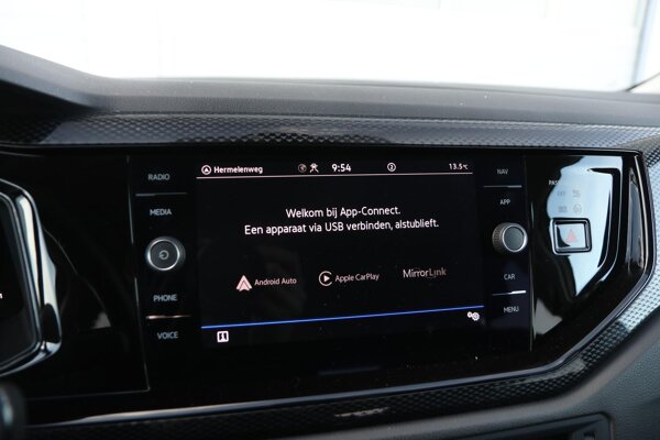 Apple Carplay/Android Auto