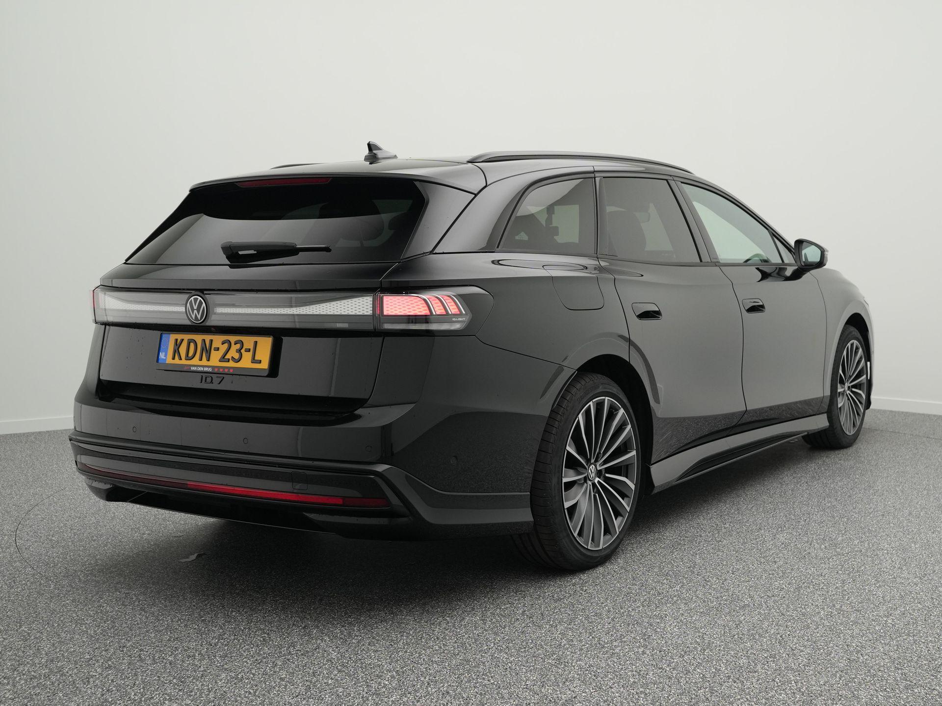 Volkswagen ID.7 Tourer Pro Limited Edition 77 kWh 286 PK - Afbeelding 3