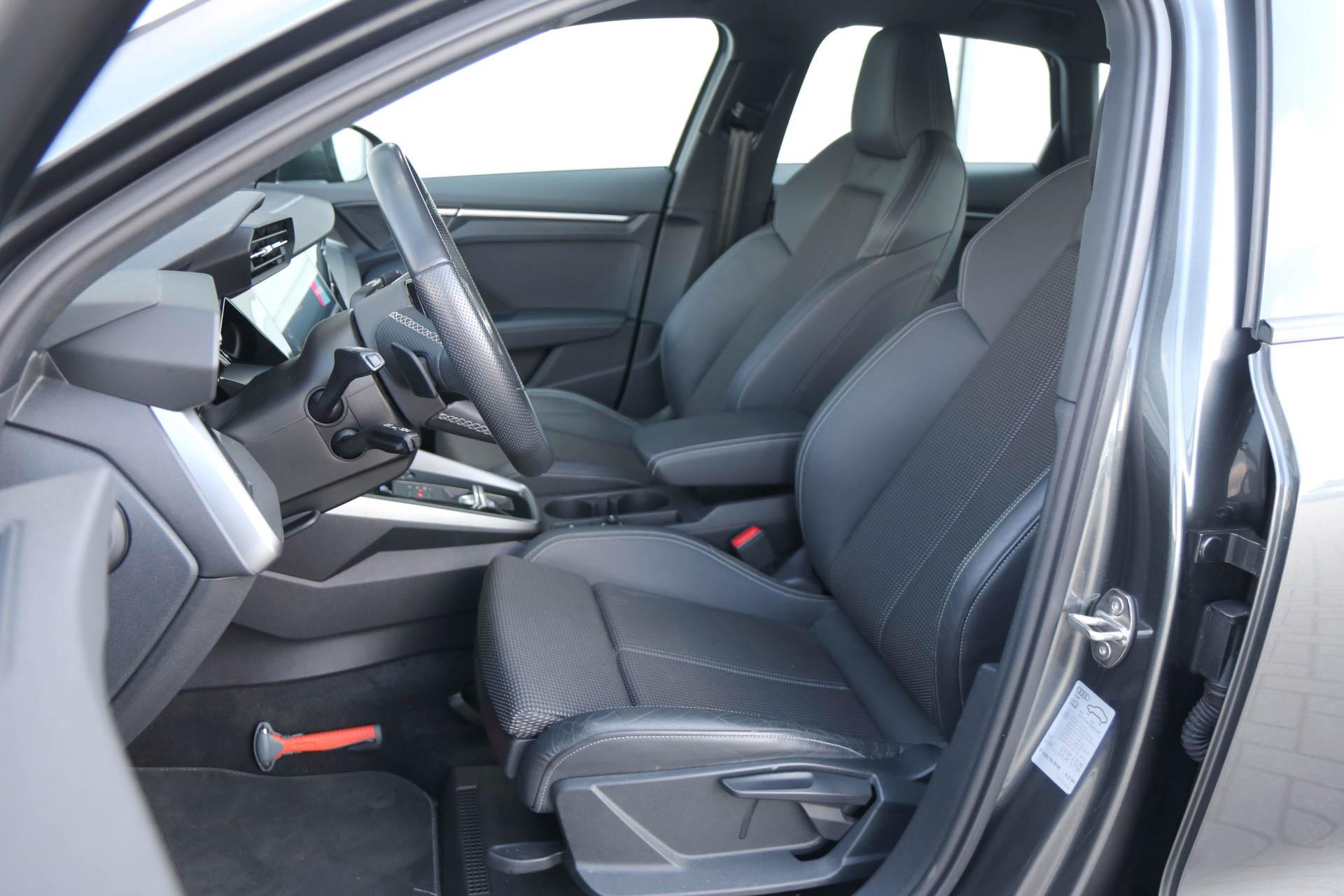 Audi A3 Sportback 30 TFSI 110pk S-tronic S edition - Afbeelding 4