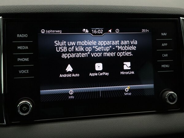 Apple Carplay/Android Auto