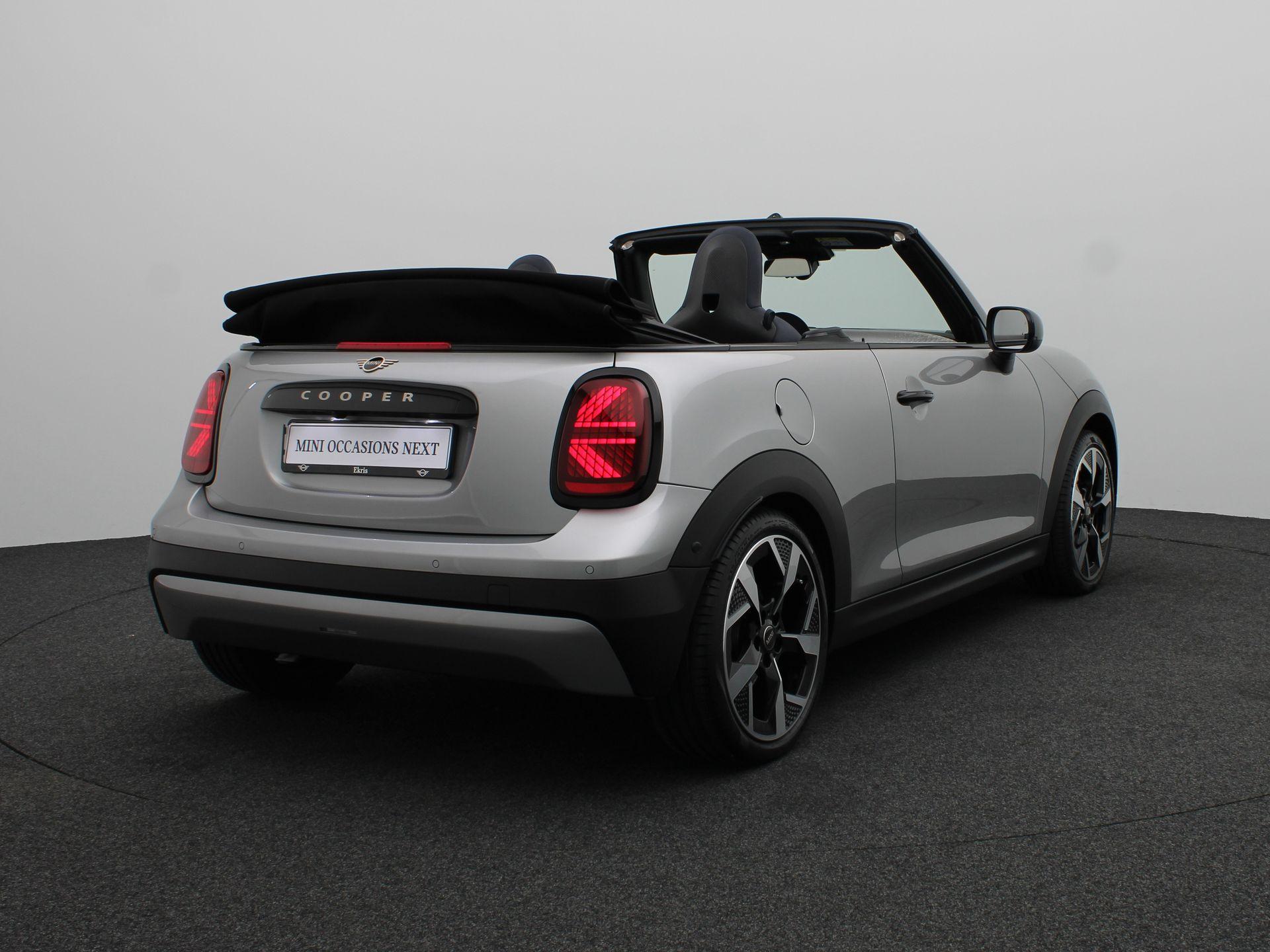 MINI Cabrio Cooper C - Afbeelding 2