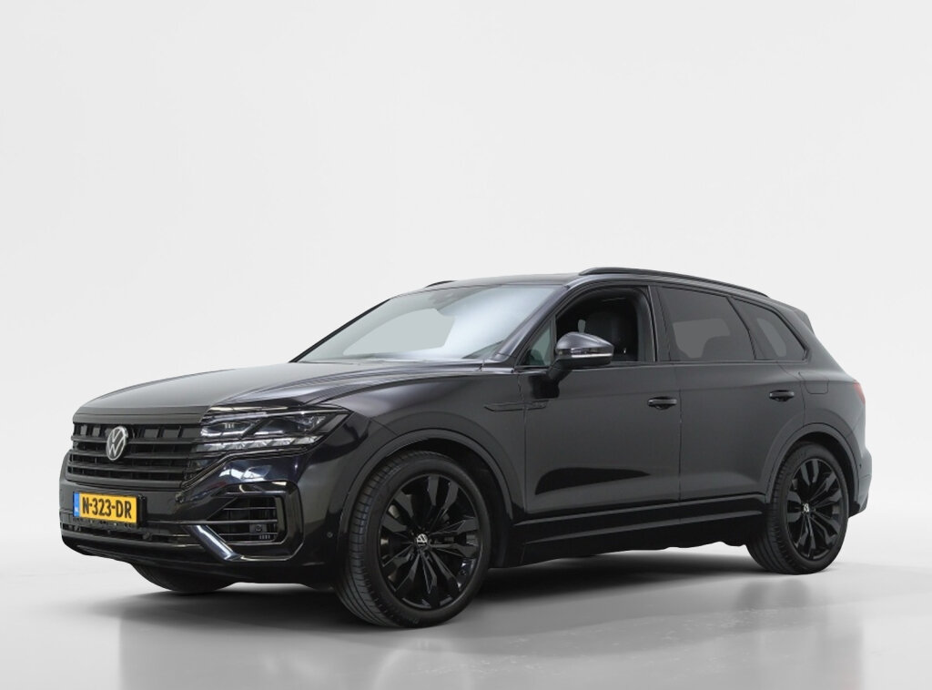 Volkswagen Touareg PHEV 3.0 TSi 4MOTION R | Panoramadak | Luchtvering | Trekhaak |