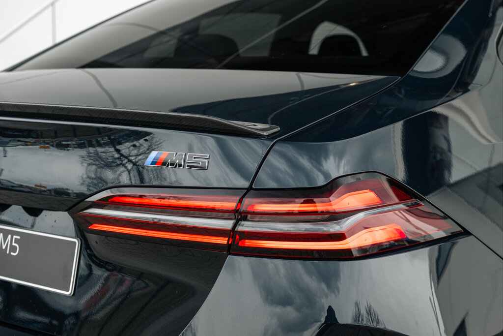 BMW M5 18