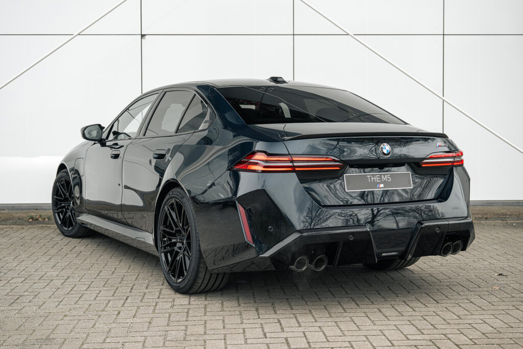 BMW M5 47