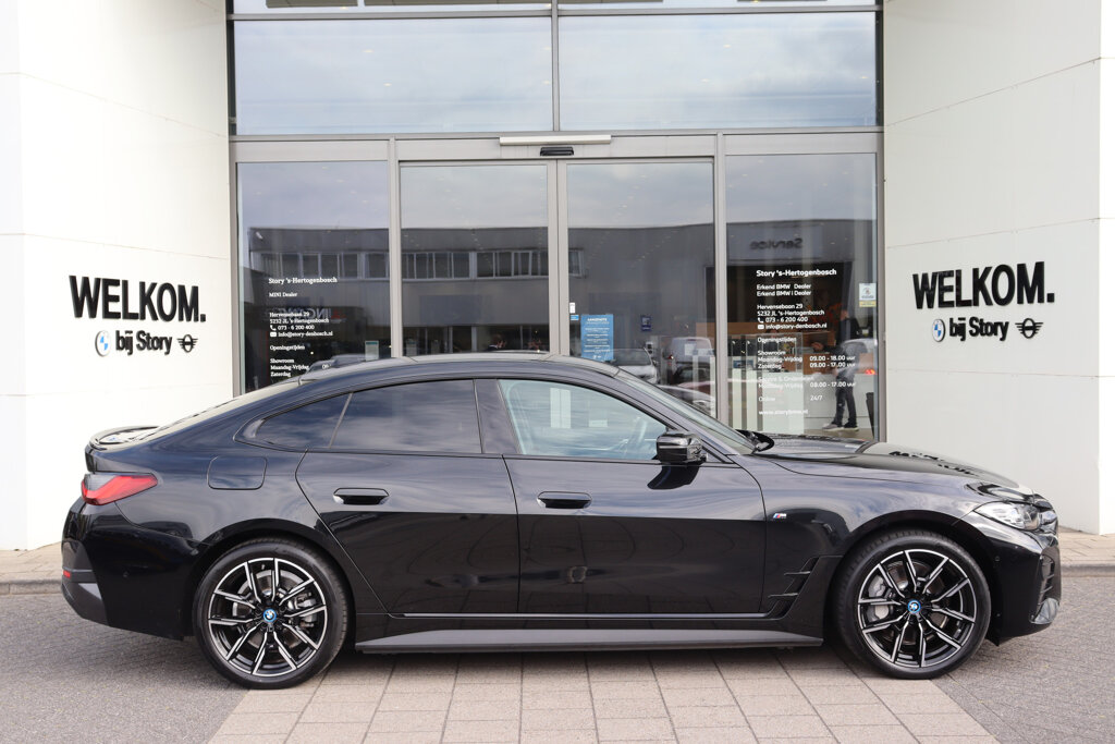BMW i4 9