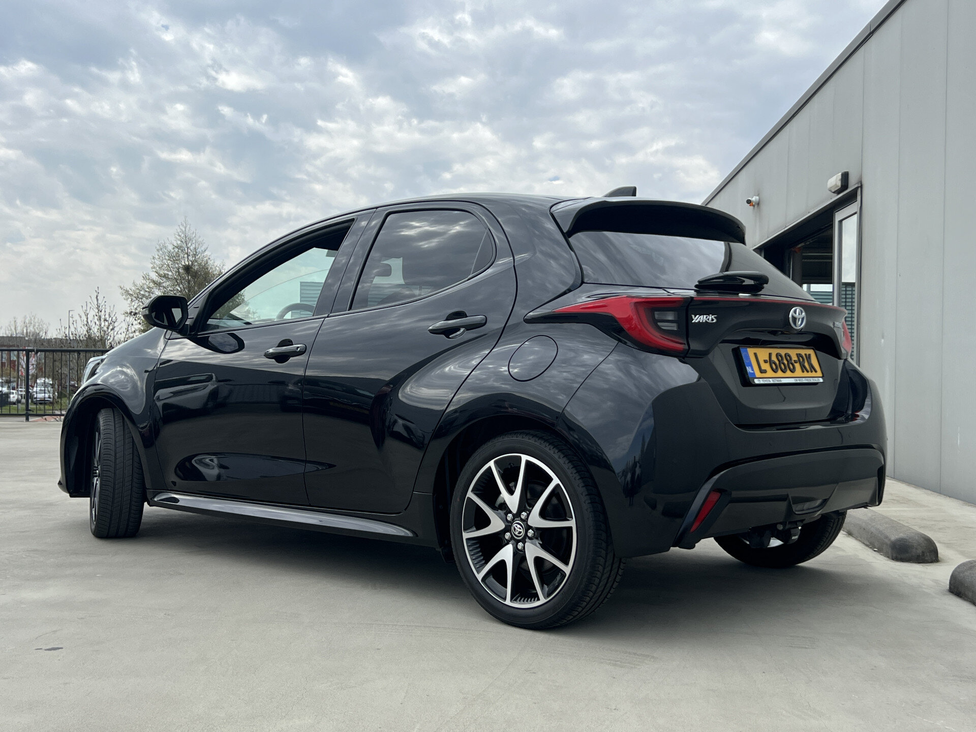 Toyota Yaris 1.5 Hybrid Executive - Afbeelding 3