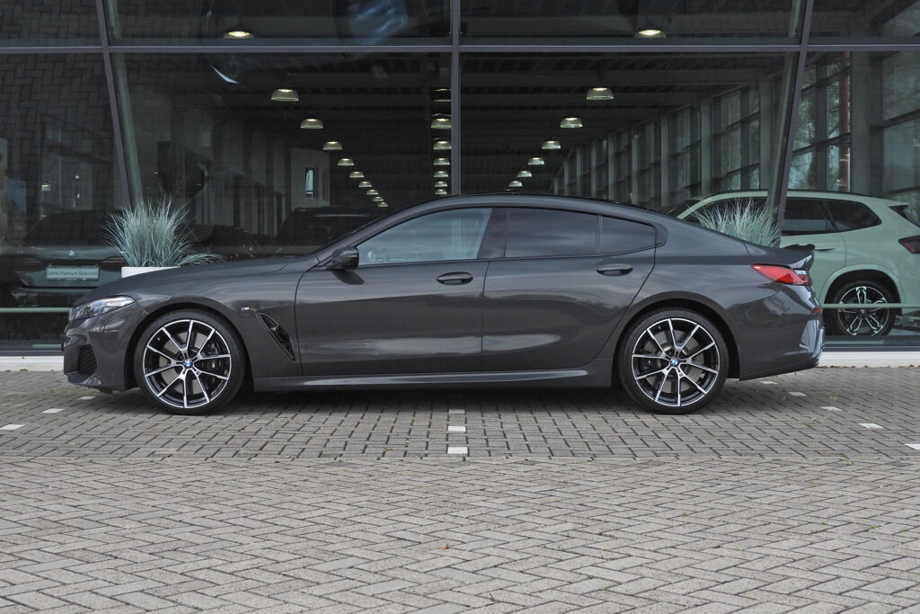 BMW 8 Serie 5