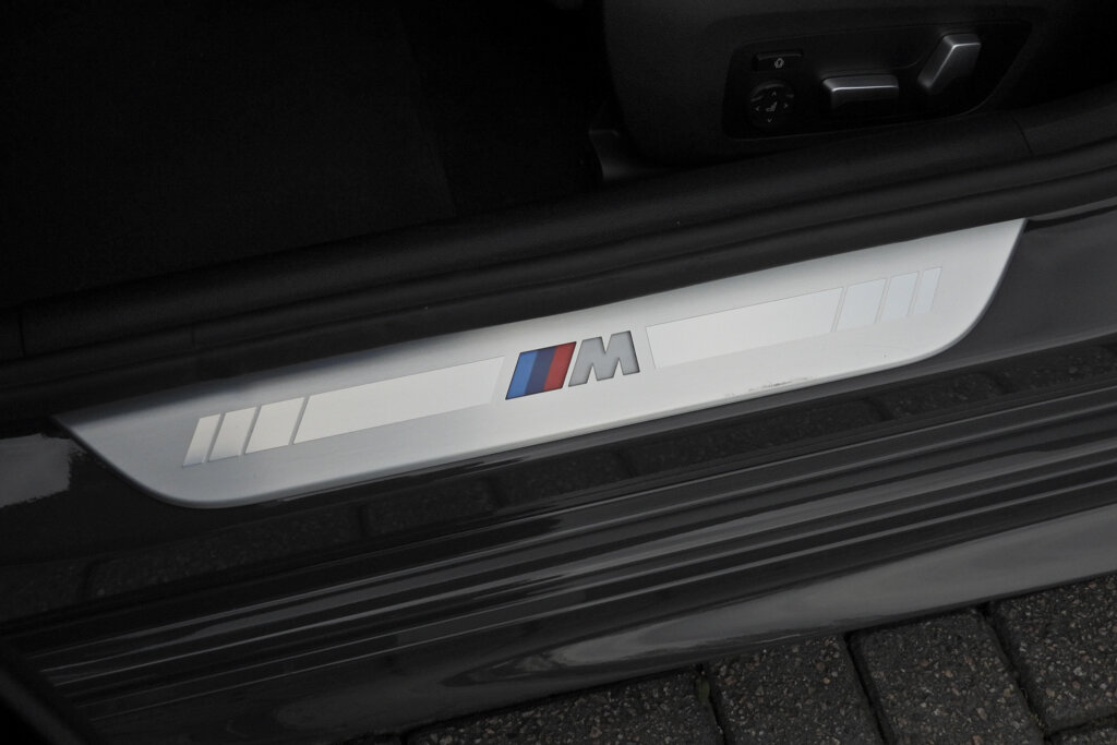 BMW 8 Serie 24